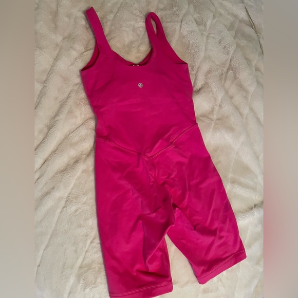Lululemon Align Onesie 8" (Sonic Pink) - Picture 6 of 8